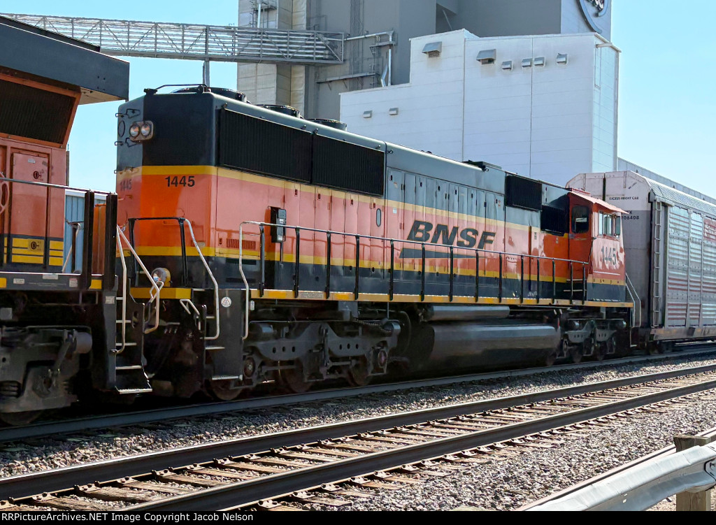 BNSF 1445